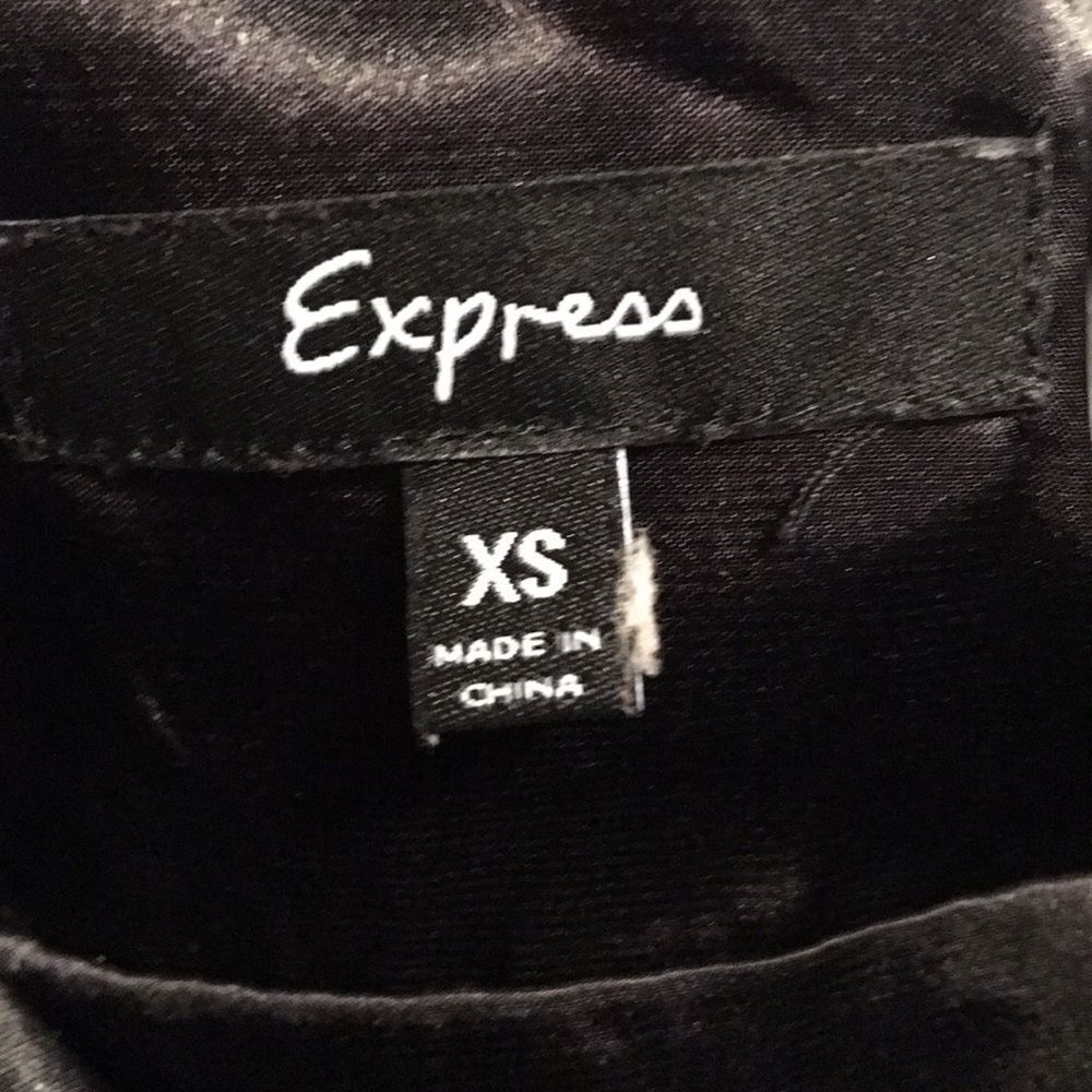 Express XS  halter dress - Picture 4 of 8
